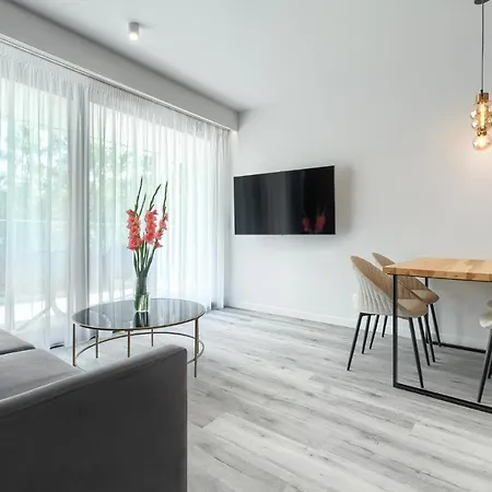 Apartment Sea & - *